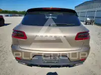 2017 Porsche MACAN photo