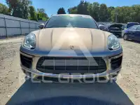 2017 Porsche MACAN photo