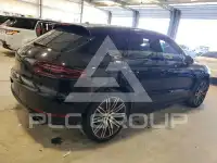 2017 Porsche MACAN photo