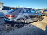 2017 Porsche MACAN photo