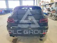 2017 Porsche MACAN photo