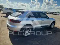 2017 Porsche MACAN photo
