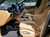 2017 Porsche MACAN photo