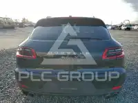 2017 Porsche MACAN photo