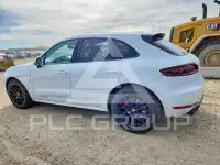 2017 Porsche MACAN photo