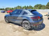 2017 Porsche MACAN photo