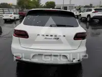 2017 Porsche MACAN photo