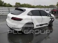 2017 Porsche MACAN photo