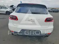 2017 Porsche MACAN photo