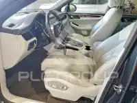 2017 Porsche MACAN photo