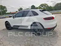 2017 Porsche MACAN photo