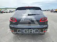2017 Porsche MACAN photo