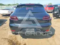 2017 Porsche MACAN photo
