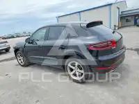 2017 Porsche MACAN photo