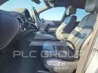 2017 Porsche MACAN photo