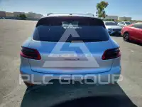 2017 Porsche MACAN photo