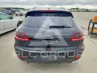 2017 Porsche MACAN photo