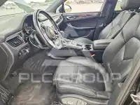 2017 Porsche MACAN photo