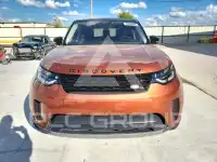 2017 Land Rover Discovery photo