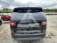2017 Land Rover Discovery photo