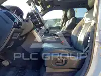2017 Land Rover Discovery photo