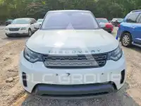 2017 Land Rover Discovery photo