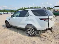 2017 Land Rover Discovery photo