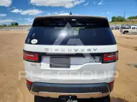 2017 Land Rover Discovery photo