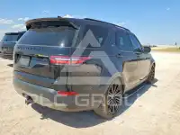 2017 Land Rover Discovery photo