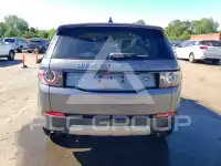2017 Land Rover Discovery photo