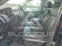 2017 Land Rover Discovery photo