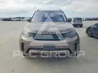 2017 Land Rover Discovery photo