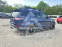 2017 Land Rover Discovery photo
