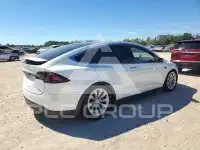 2017 Tesla Model X photo