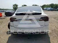 2017 Tesla Model X photo