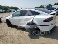2017 Tesla Model X photo