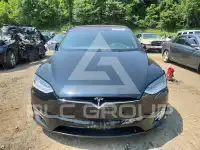 2017 Tesla Model X фото