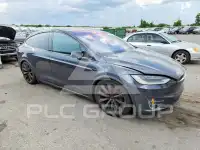 2017 Tesla Model X фото