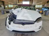 2017 Tesla Model X photo
