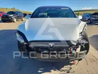 2017 Tesla Model X фото