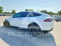 2017 Tesla Model X фото