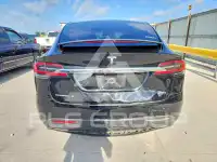 2017 Tesla Model X photo