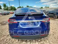 2017 Tesla Model X фото