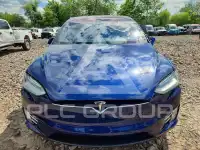 2017 Tesla Model X фото