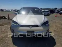2017 Tesla Model X фото