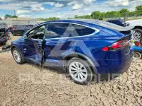 2017 Tesla Model X фото