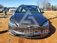 2017 Tesla Model X фото