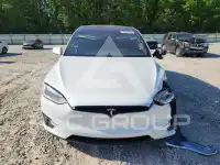 2017 Tesla Model X photo