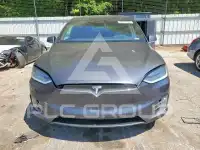 2017 Tesla Model X фото