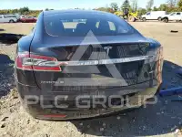 2017 Tesla Model S фото